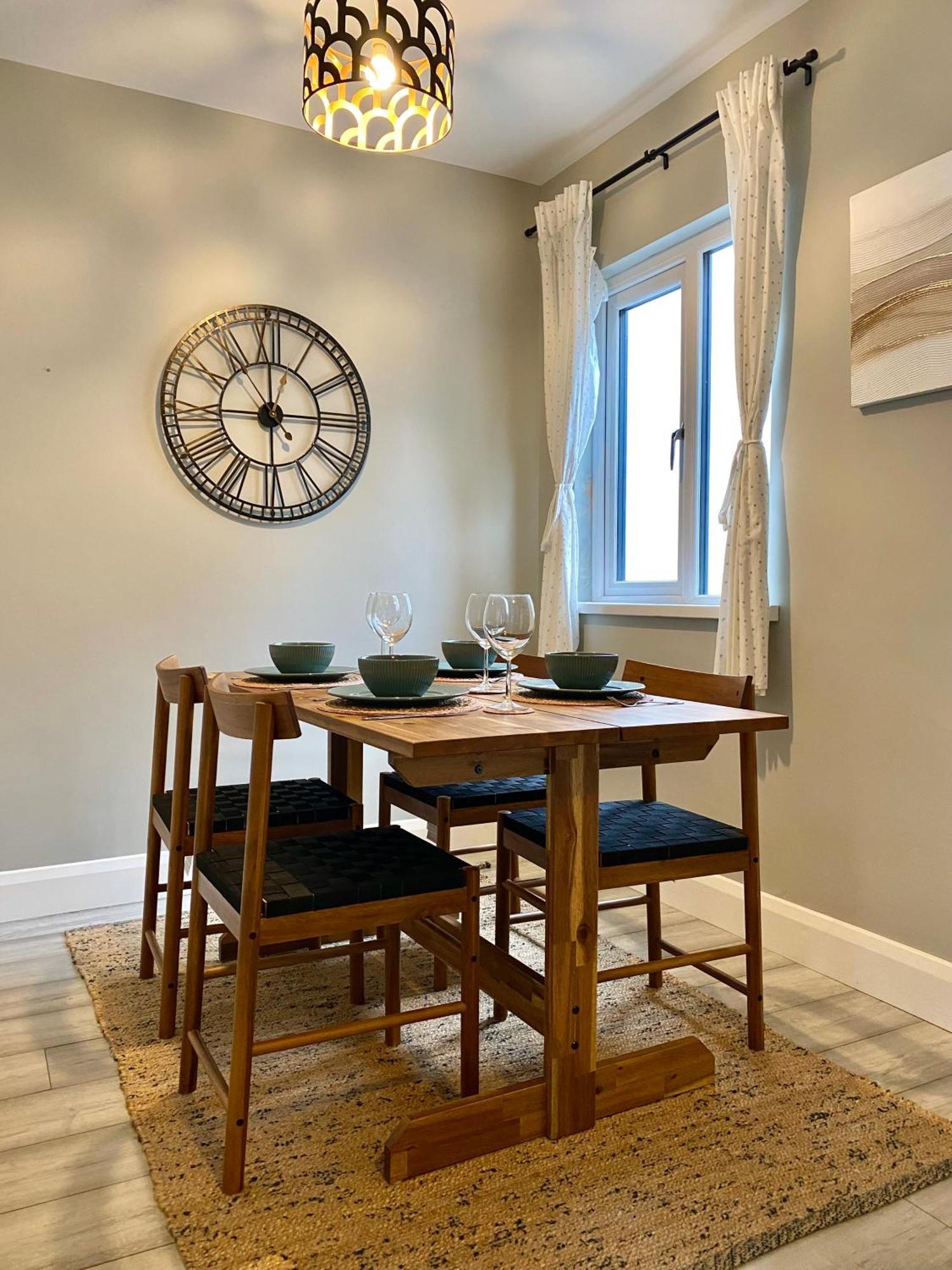 Bailey's Townhouse Apartment *